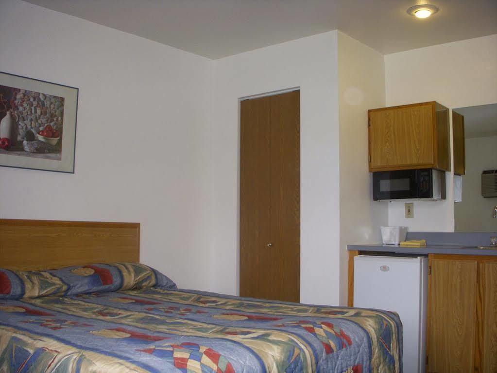 Apple Tree Inn Σποκάν Εξωτερικό φωτογραφία
