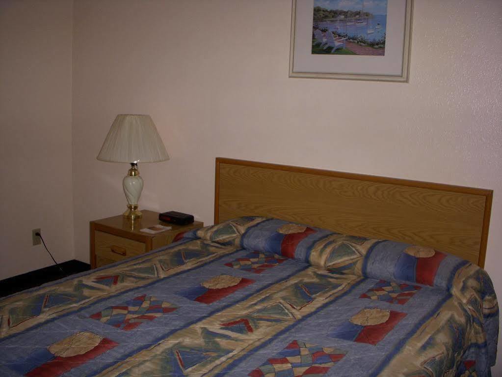 Apple Tree Inn Σποκάν Εξωτερικό φωτογραφία